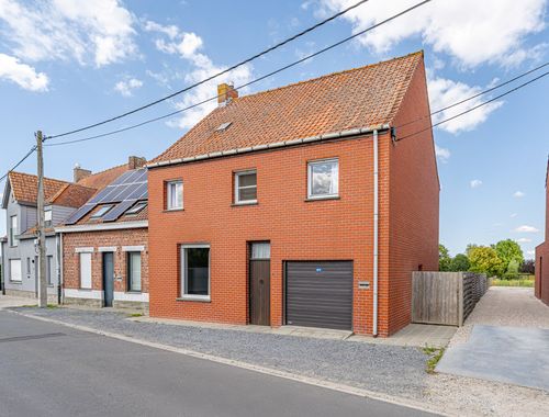                                         Woning te koop in Moorslede, € 249.000
