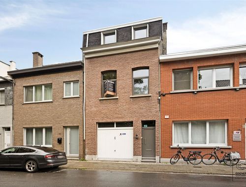                                         Maison deux facades à vendre à Merksem, € 249.000
