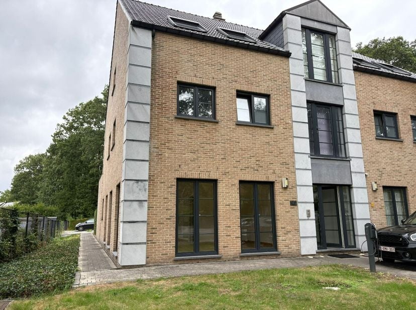 Appartement te huur in Genkersteenweg 392 bus 1,
                    3500 Hasselt