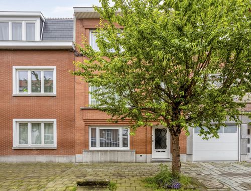                                         Eengezinswoning te koop in Anderlecht, € 395.000
