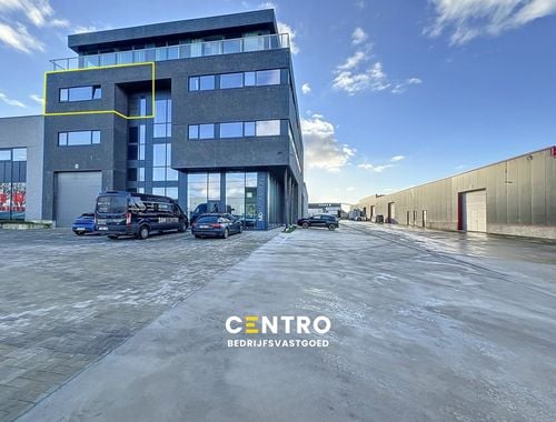                                         Espace de bureaux à louer à Vichte, € 1.890
