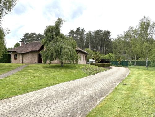                                         Villa-landhuis te koop in Langdorp, € 765.000
