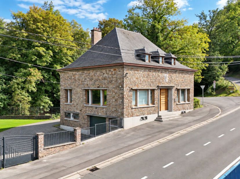 Huis te koop in Chaussée d'Argenteau, 2,
                    4601 Argenteau