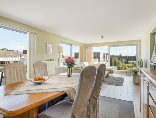                                         Penthouse te koop in Vichte, € 390.000

