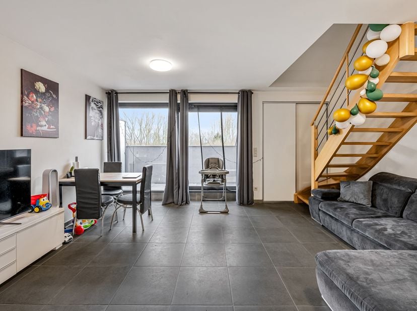 Appartement te koop in Parochiestraat 87,
                    9472 Iddergem