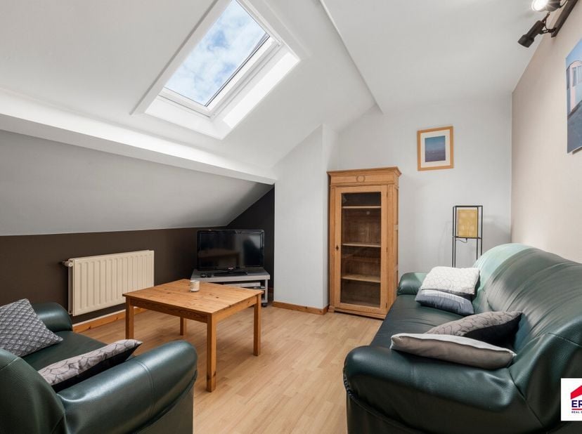 Te koop: instapklaar appartement in Koksijde, gelegen aan de Arthur Frèrelaan, in een rustige villawijk nabij het centrum en het openbaar vervoer.Dit