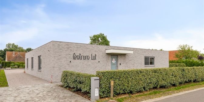 Bedrijfsvastgoed te koop in Peeshoek 18, 9790 Elsegem