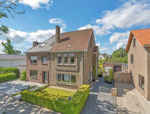                                         Woning te koop in Deinze, € 327.500
