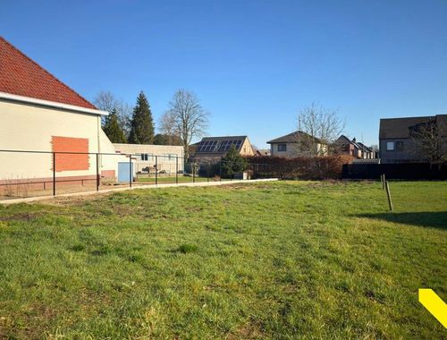                                         Terrain à bâtir à vendre à Tessenderlo, € 125.000

