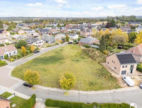                                         Bouwgrond te koop in Lembeek, € 159.000
