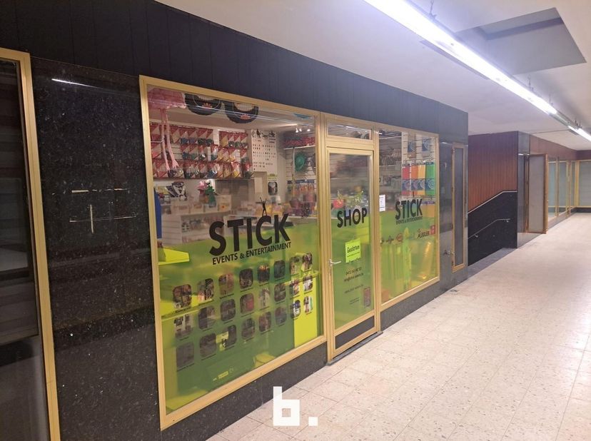 Bien professionnel à vendre
                    à 8370 Blankenberge
