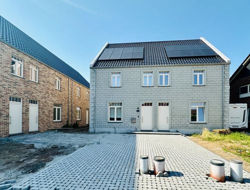                                         Woning te koop in Boorsem, € 330.000
