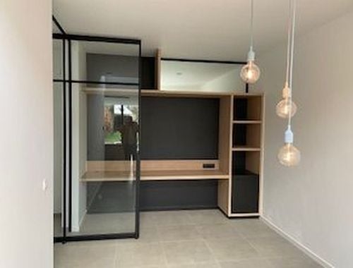                                         Maison deux facades à louer à Gent, € 1.950
