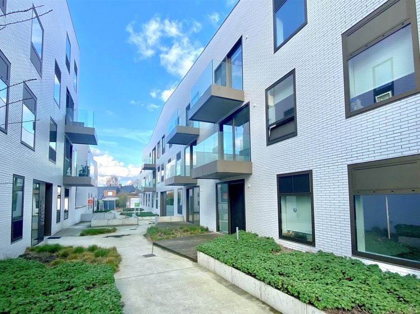 Moderne assistentiewoning van 80m² met 2 slaapkamers, gelegen in het nieuwbouwcomplex BOTANIC in Breendonk.<br />
<br />
Gelegen op de 1ste verdiepi