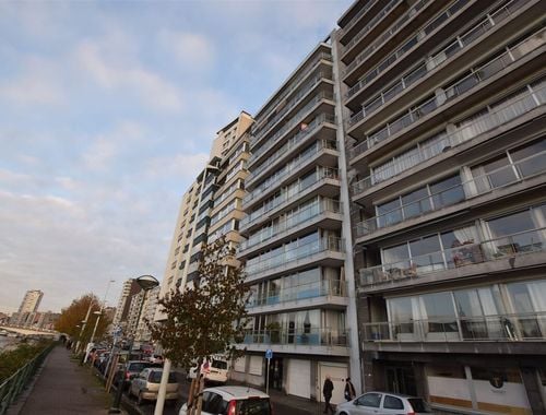                                         Appartement te huur in Liège, € 900
