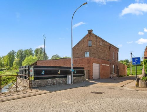                                         Woning te koop in Hoegaarden, € 235.000
