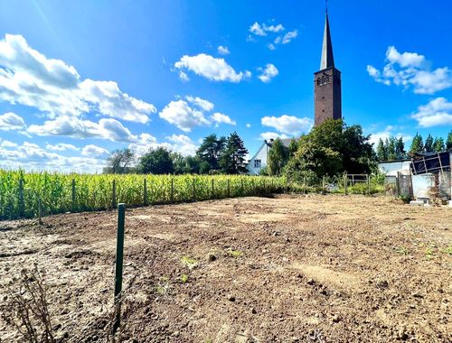                                         Terrain à bâtir à vendre à Renaix, € 190.000
