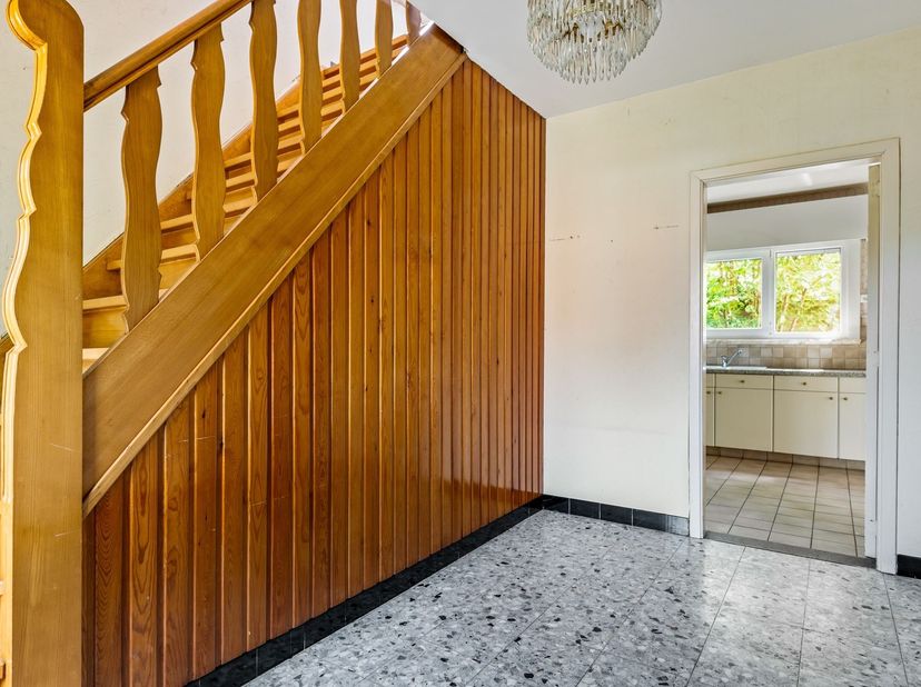 Open bebouwing met 3 slaapkamers op toplocatie in Noorderwijk<br />
Locatie:<br />
Deze open bebouwing is rustig gelegen op een gegeerde locatie in