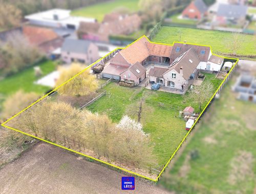                                         Ferme à vendre à Templeuve, € 780.000
