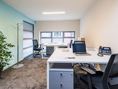                                         Bureaux à louer à Gent, € 1.350
