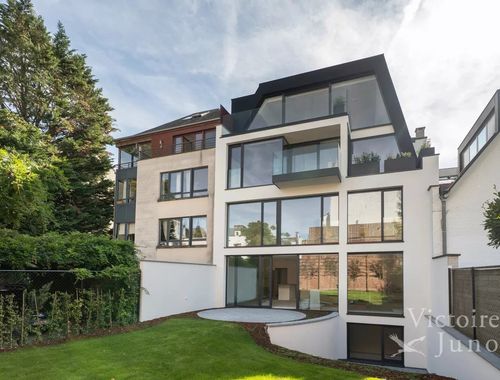                                         Appartement te koop in Ukkel, € 625.000
