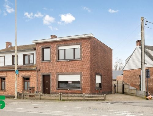                                         Woning te koop in Grobbendonk, € 215.000
