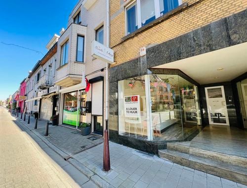                                         Handelszaak te huur in Sint-Pieters-Woluwe, € 1.200
