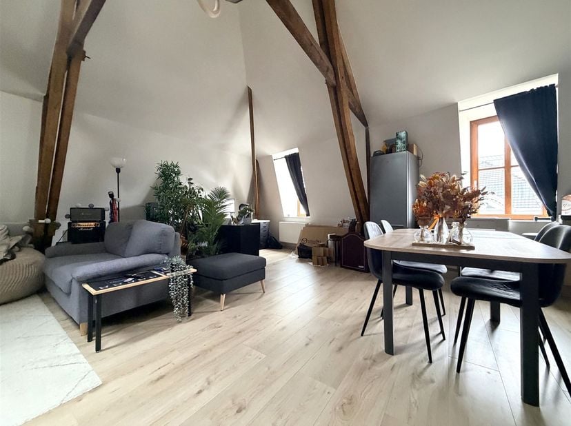 Appartement à louer à Rue Royale 76,
                    7500 Tournai