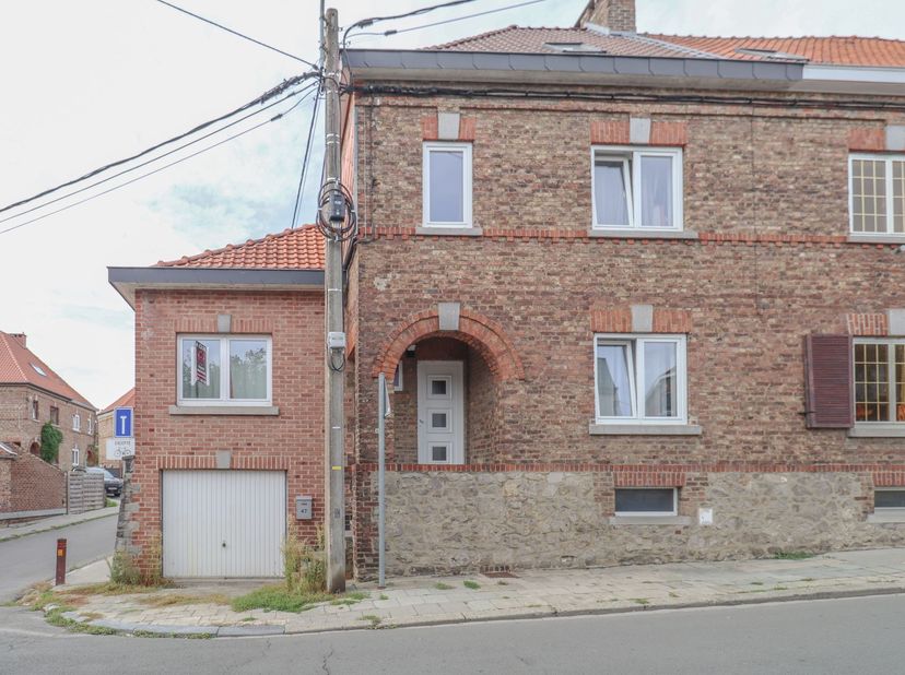 Huis te huur in ,
                    5002 Saint-Servais