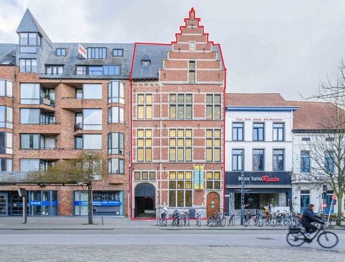                                         Bureaux à vendre à Turnhout, € 1.220.000

