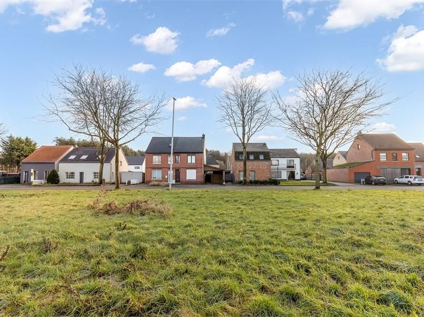Terrain à vendre
                    à 3945 Kwaadmechelen