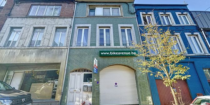 Bien professionnel à louer à Rue Molinay 20, 4100 Seraing