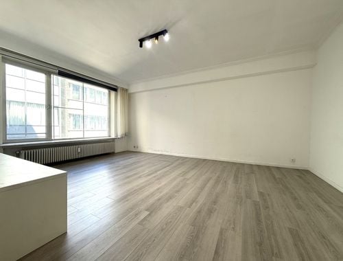                                         Appartement à louer à Antwerpen, € 1.000
