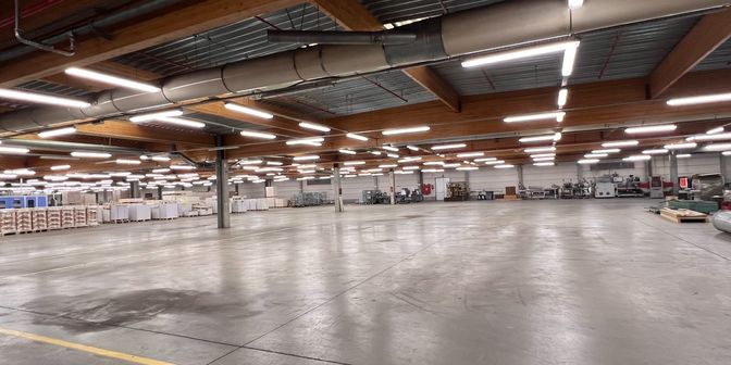 Bedrijfsvastgoed te huur in Handelsstraat 21, 8020 Oostkamp