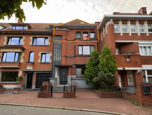                                         Duplex à louer à Renaix, € 600
