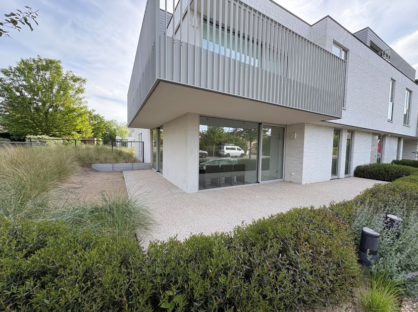 Appartement te koop in Strandlaan 154,
                    8670 Sint-Idesbald