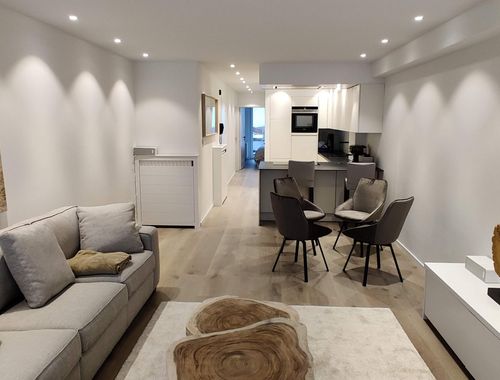                                         Appartement à vendre à Het Zoute, € 765.000
