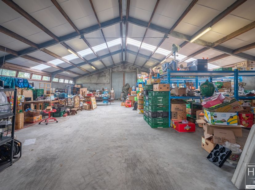 Bedrijfsvastgoed te huur in Huisepontweg 40,
                    9810 Nazareth
