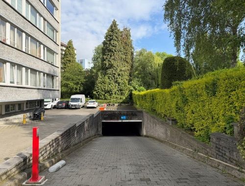                                         Kelder garage te koop in Evere, € 20.000
