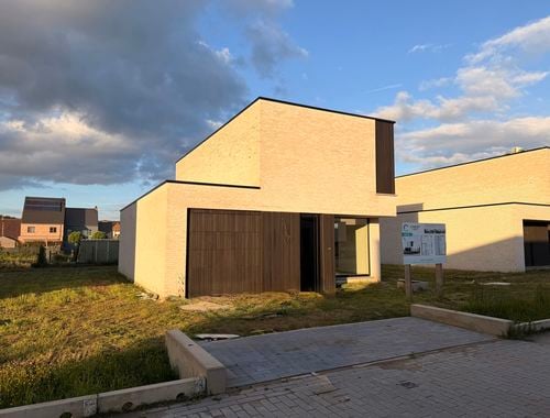                                         Woning te koop in Bavegem, € 508.500
