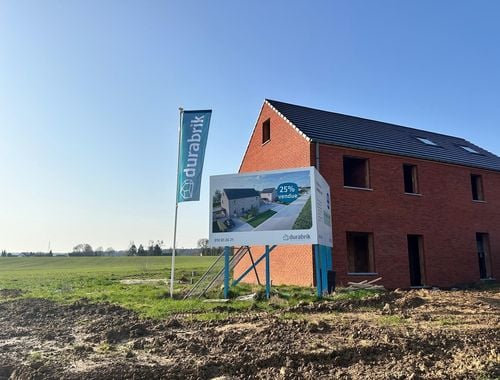                                         Woning te koop in Marchovelette, € 376.300
