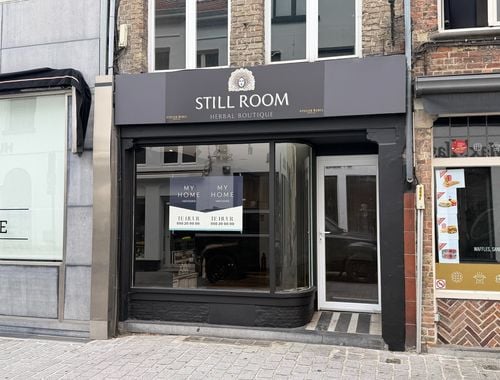                                         Handelspand te huur in Brugge, € 1.750
