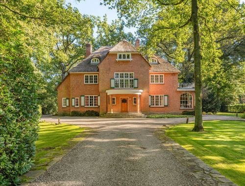                                         Villa te koop in Brasschaat, € 2.300.000
