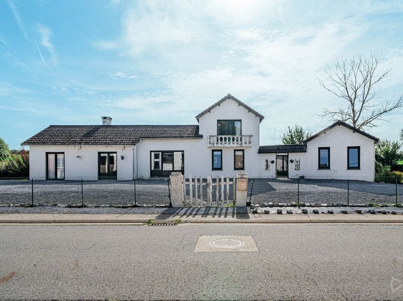 Huis te koop in Rue du Warichet 51,
                    4287 Lincent