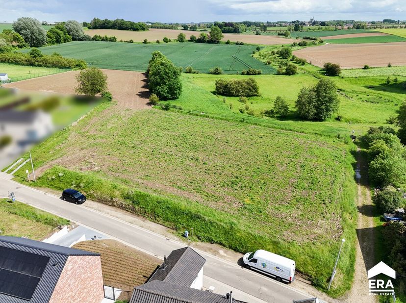 Terrain à vendre
                    à 3891 Buvingen