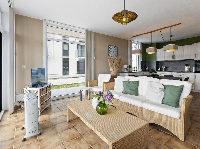 De Panne: 2-slaapkamerappartement op enkele meters van de zee!Dit gemoderniseerde 2-slaapkamerappartement bevindt zich in Residentie Neptunus, op slec