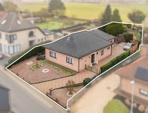                                        Maison à vendre à Moerbeke, € 349.000

