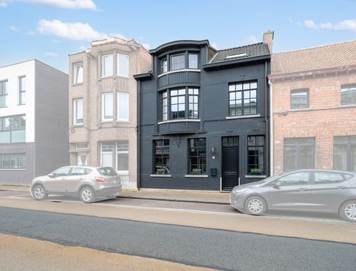                                        Herenhuis te koop in Nieuwkerken-Waas, € 549.000
