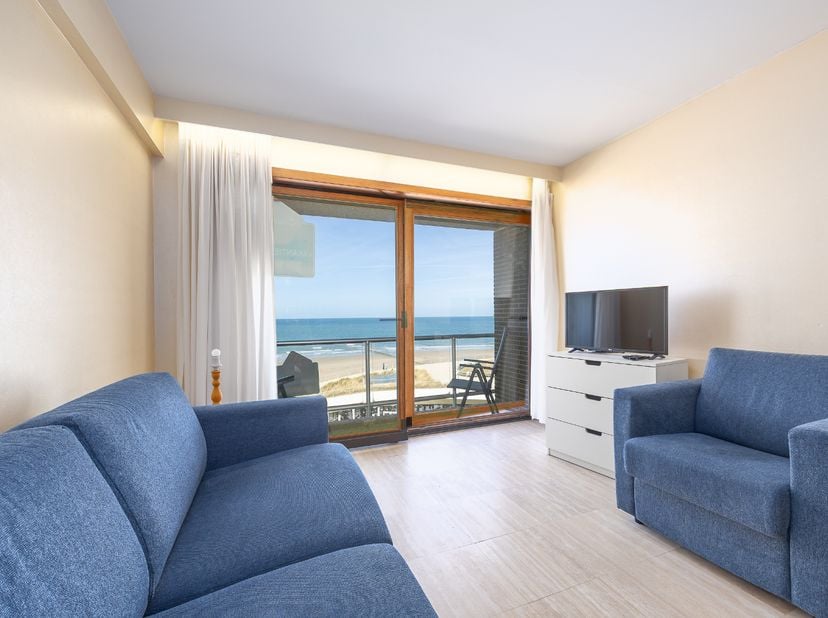 Appartement te koop in Zeedijk 120 bus 0602,
                    8430 Middelkerke