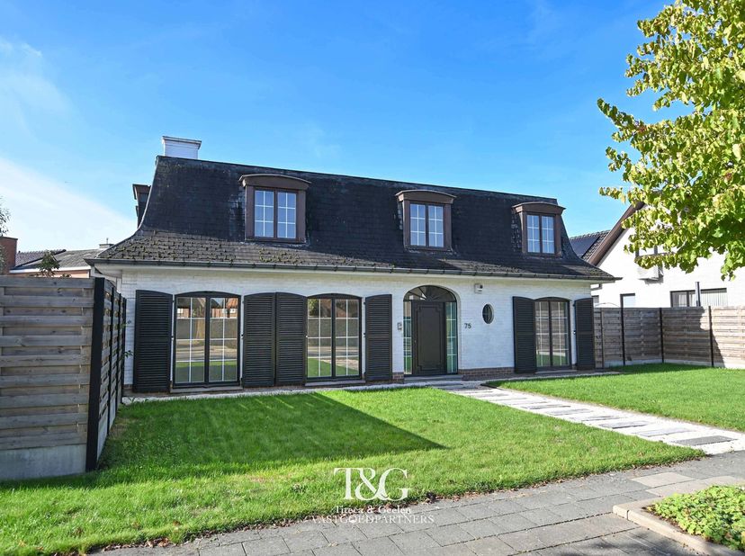 Huis te koop in Hugo Verriestlaan 75,
                    8560 Gullegem